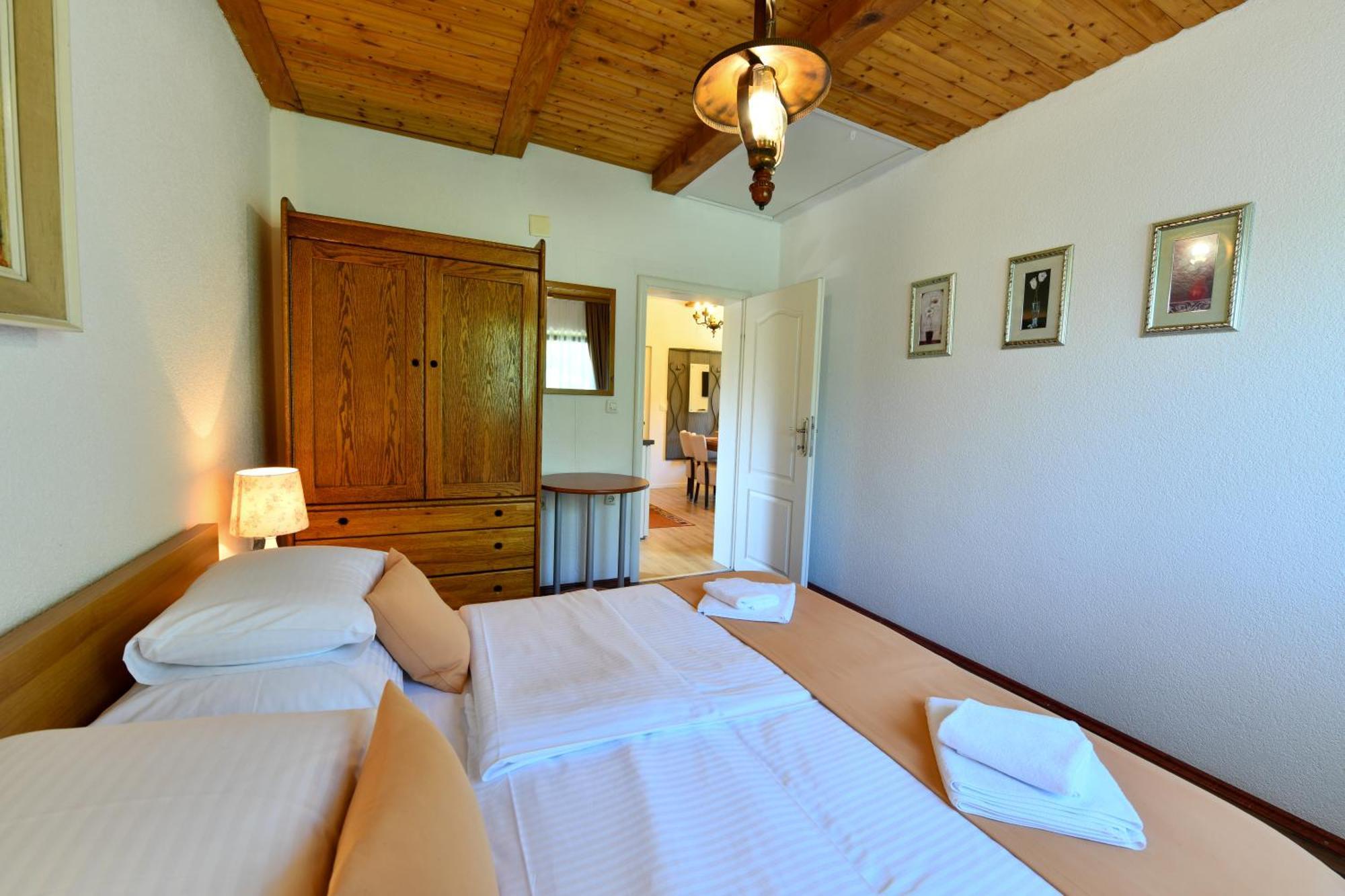 Apartments Bramado Selište Drežničko Extérieur photo
