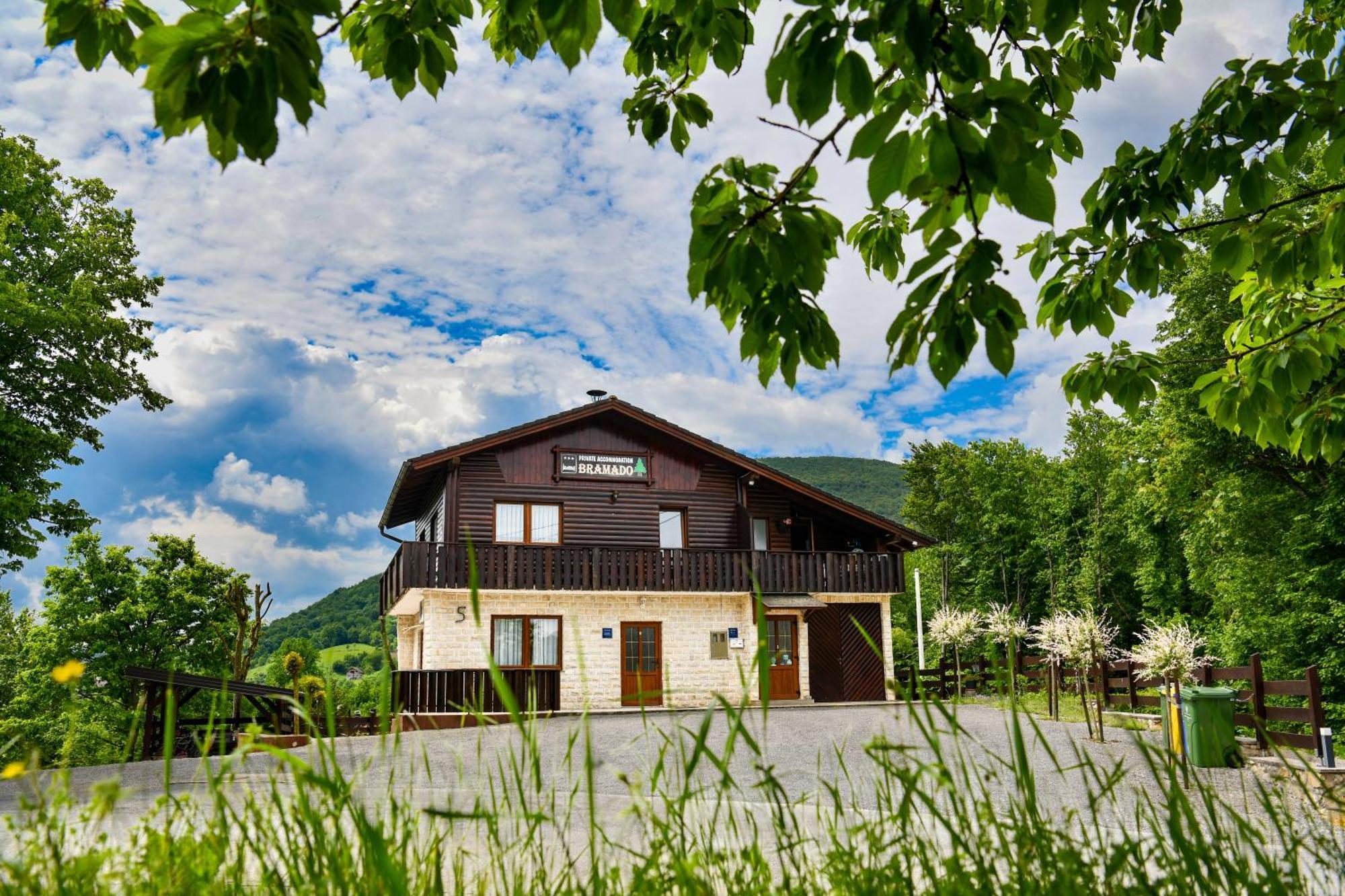 Apartments Bramado Selište Drežničko Extérieur photo